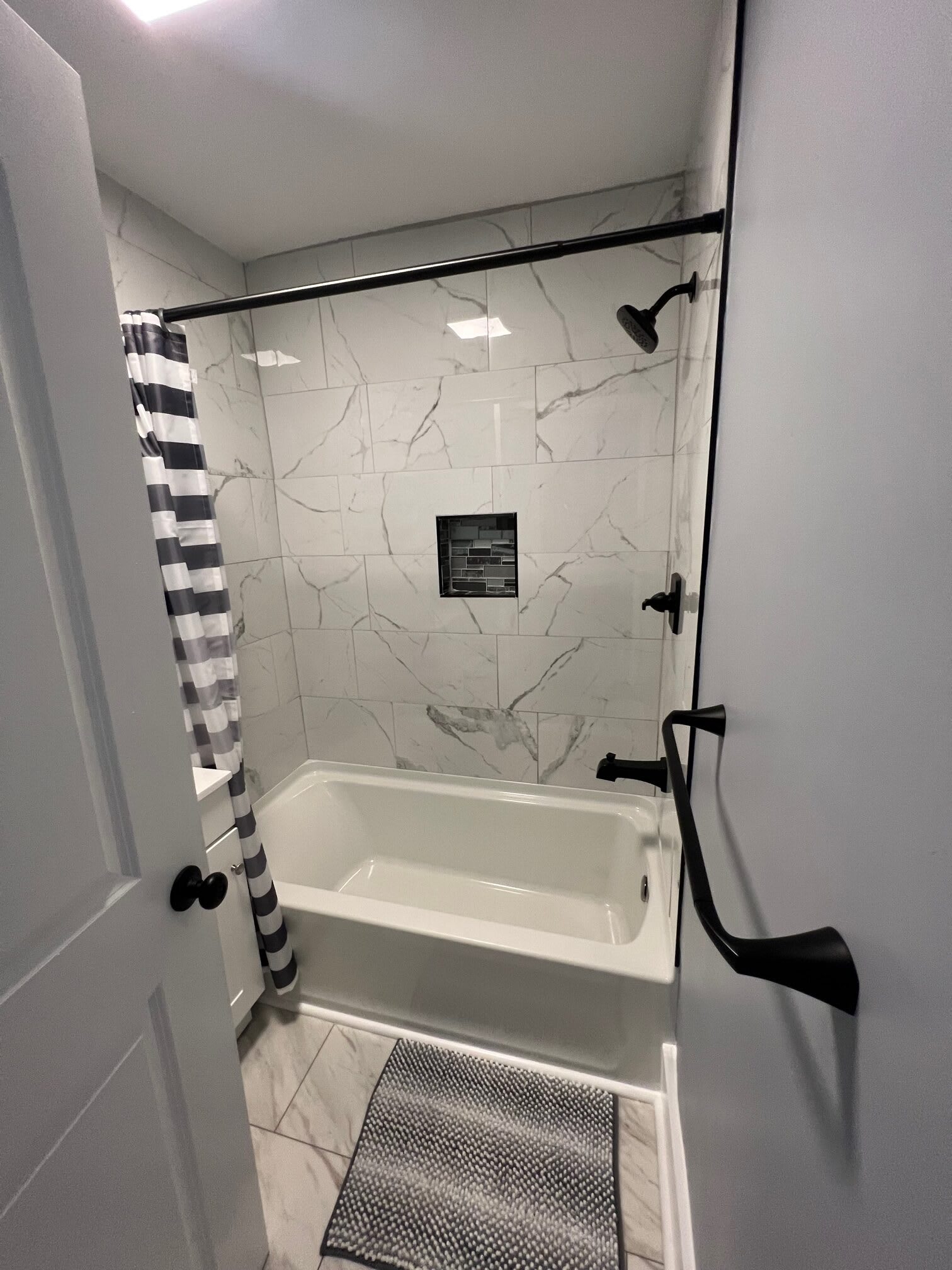 205 Ashworth Plrm 1 – photo 5
