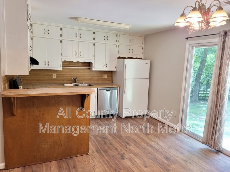 285 Sequoyah Drive – photo 4