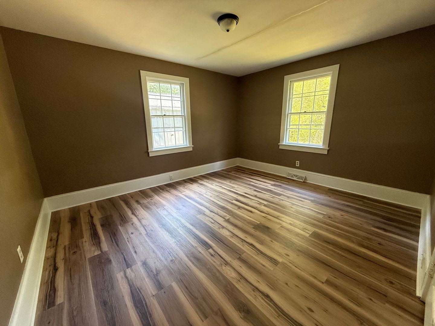 1107 Woodrow Street – photo 5