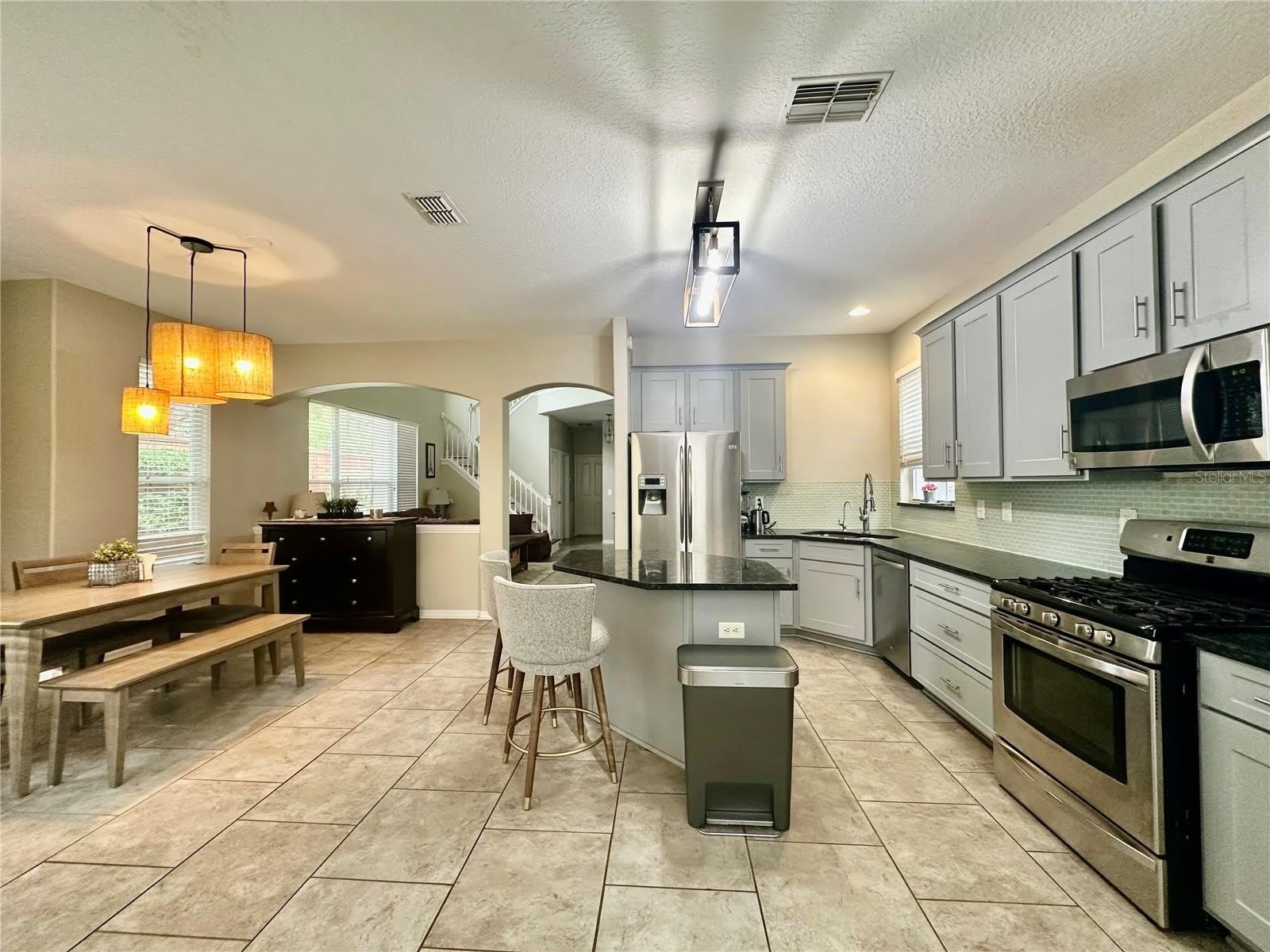 12014 Deacons Croft Lane – photo 3