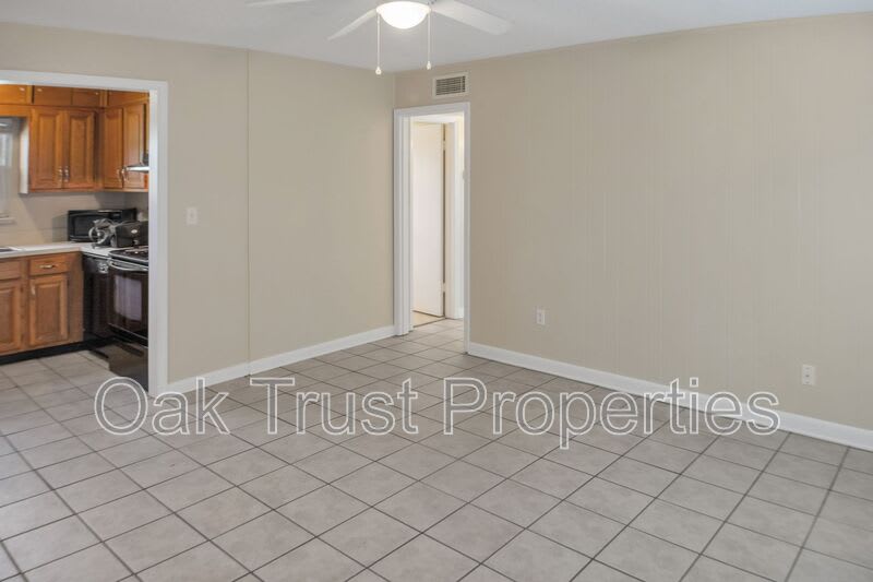 874 S. Colony Dr 15B – photo 4