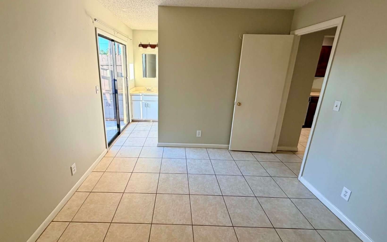 3858 NW HUNTSBORO APT 102 – photo 5