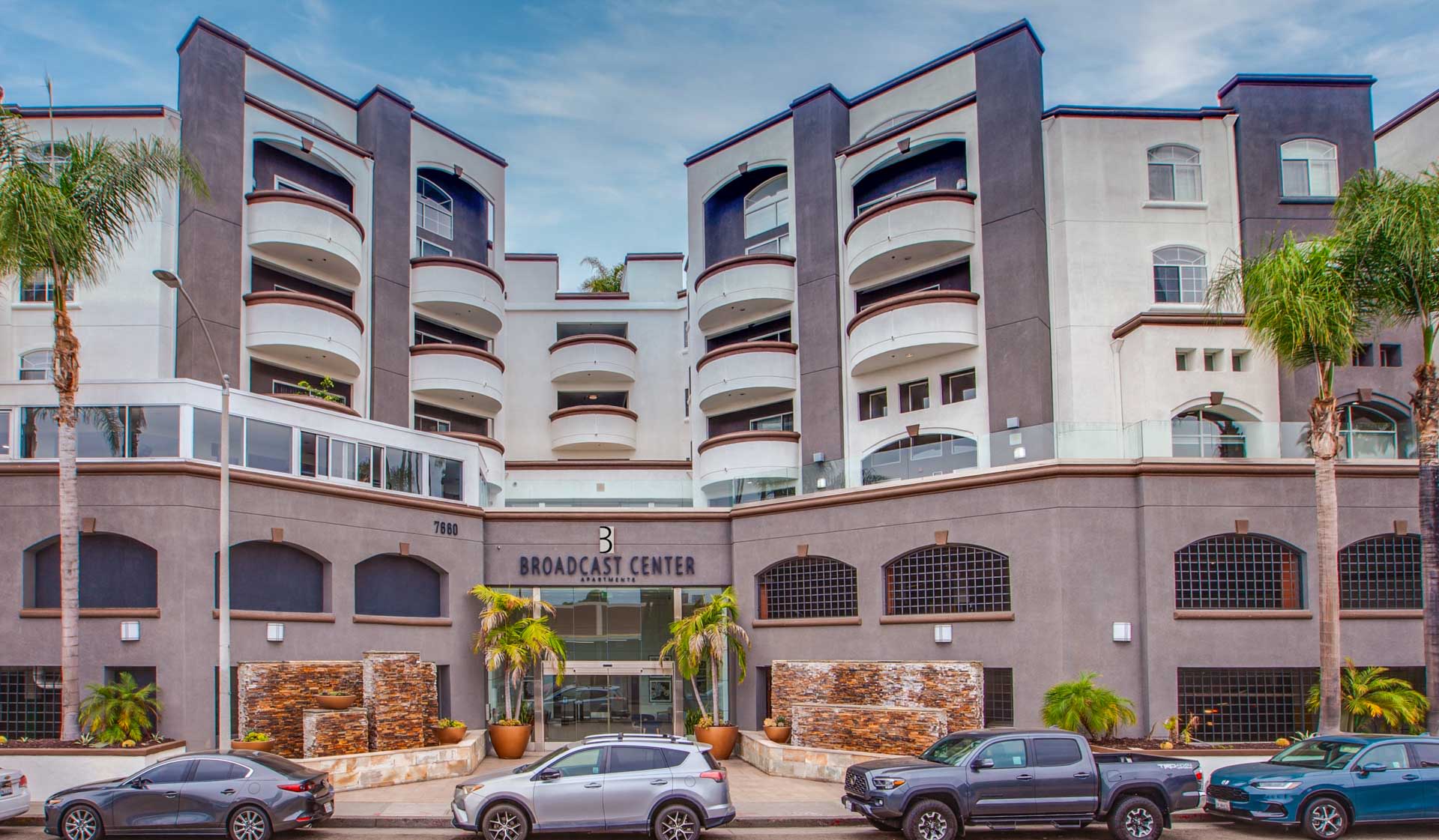 Broadcast Center Apartments – photo 2