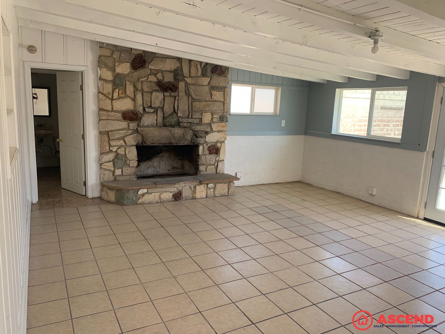 Charming 4-Bed Rental with Bonus Space & Room to Grow – photo 2
