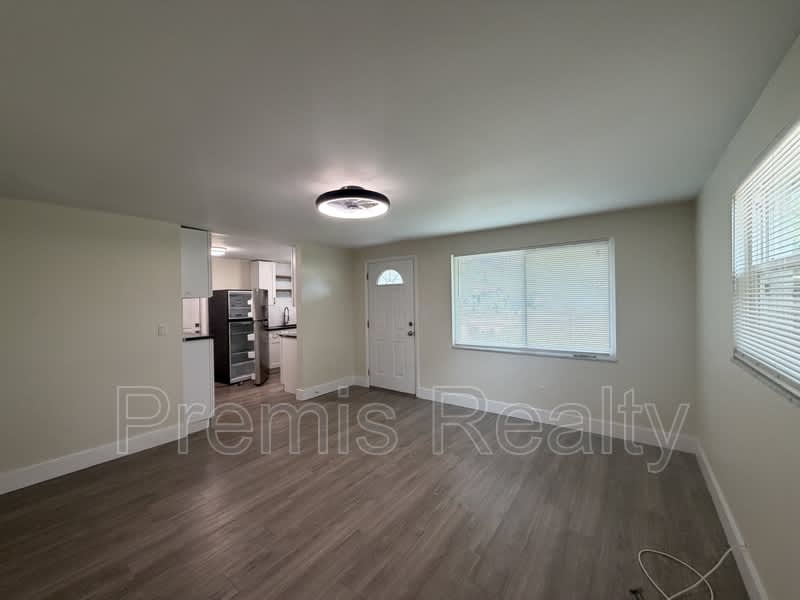 2028 North Betty Lane – photo 3