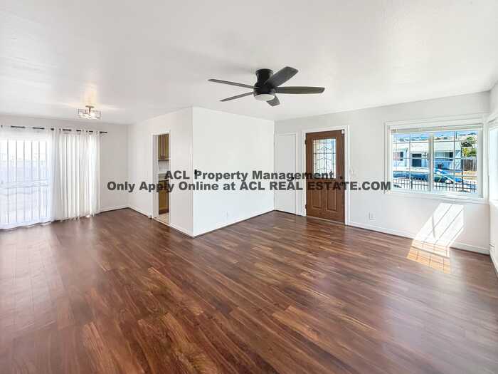 26217 Hickory Ave – photo 4