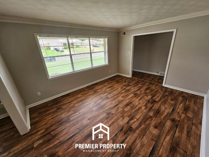 3290 Fox Hollow Drive – photo 2