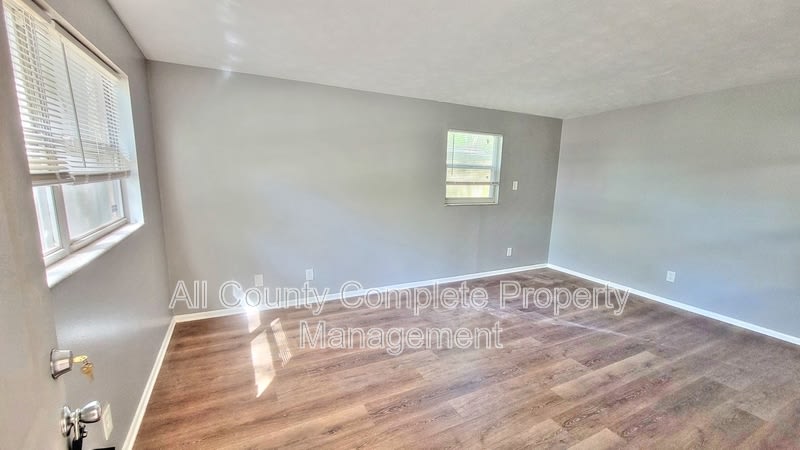 3319 Hunt St – photo 2