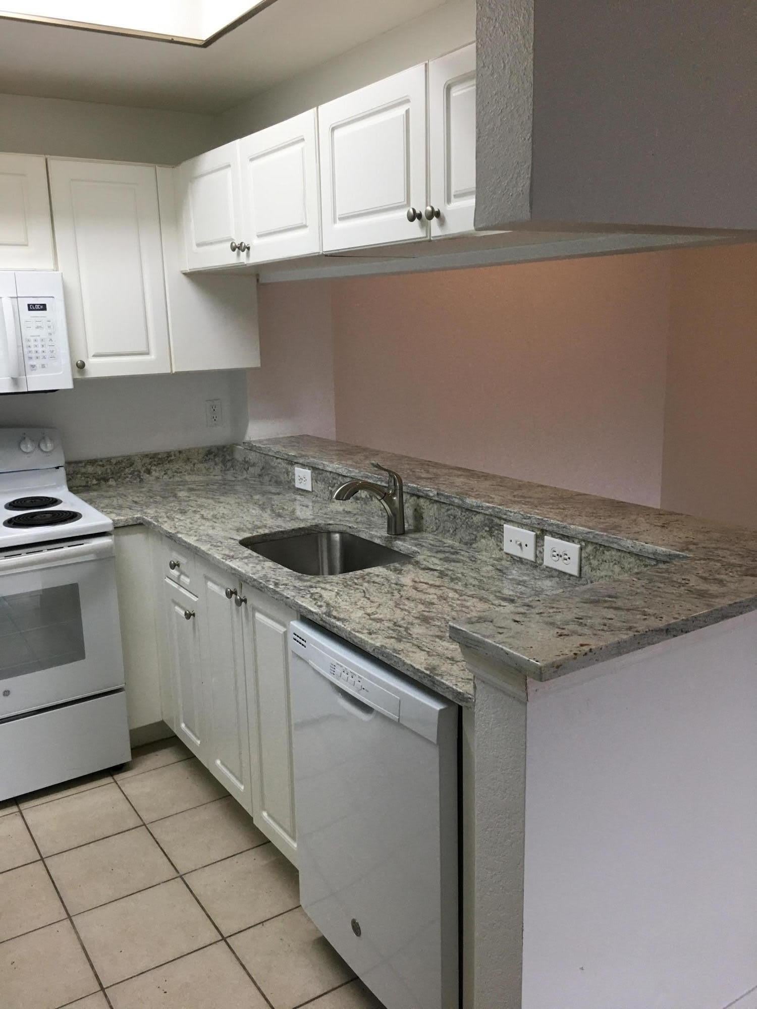 2801 SARENTO Place – photo 1