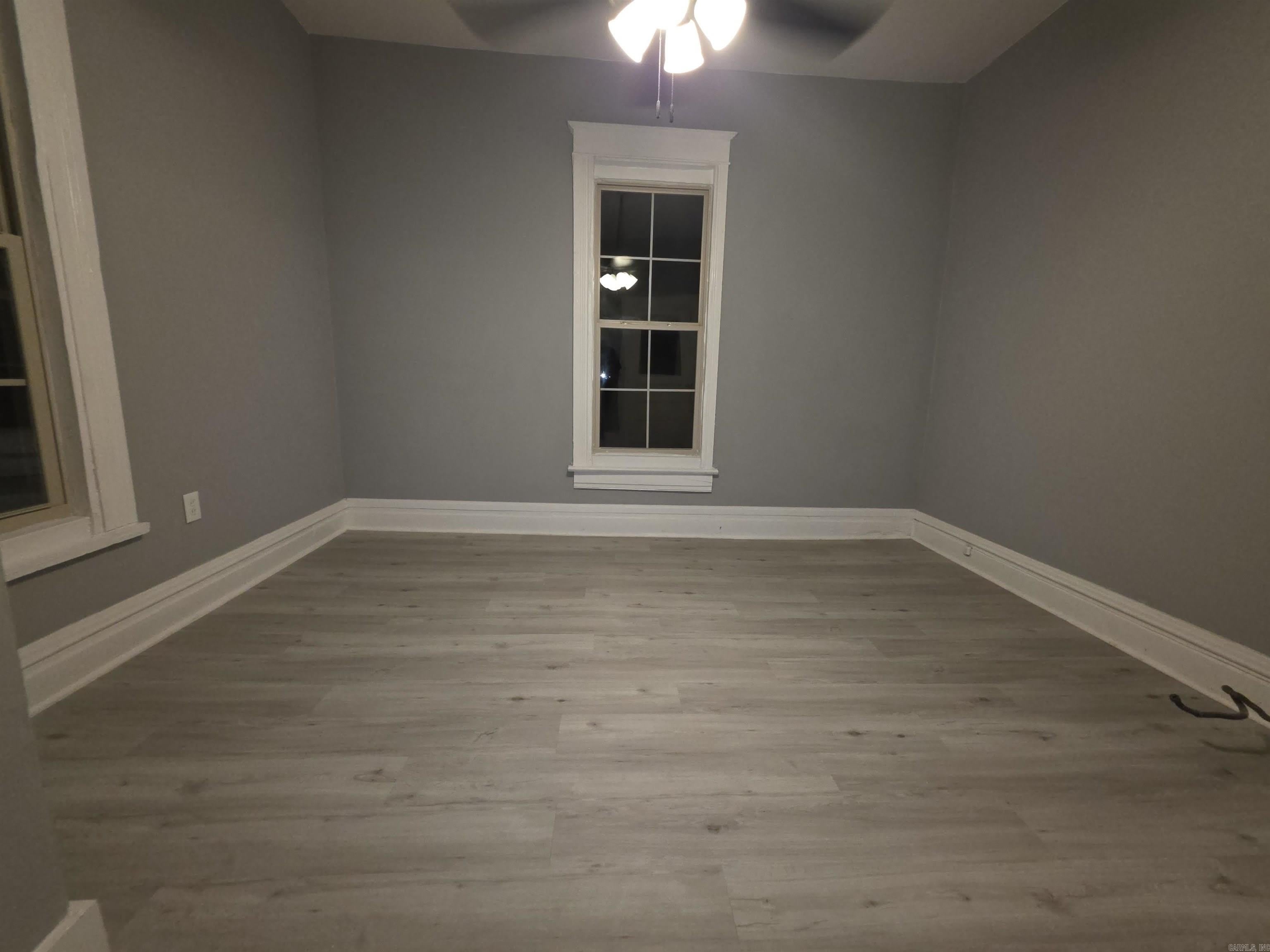 1300 W 10th Street – photo 2