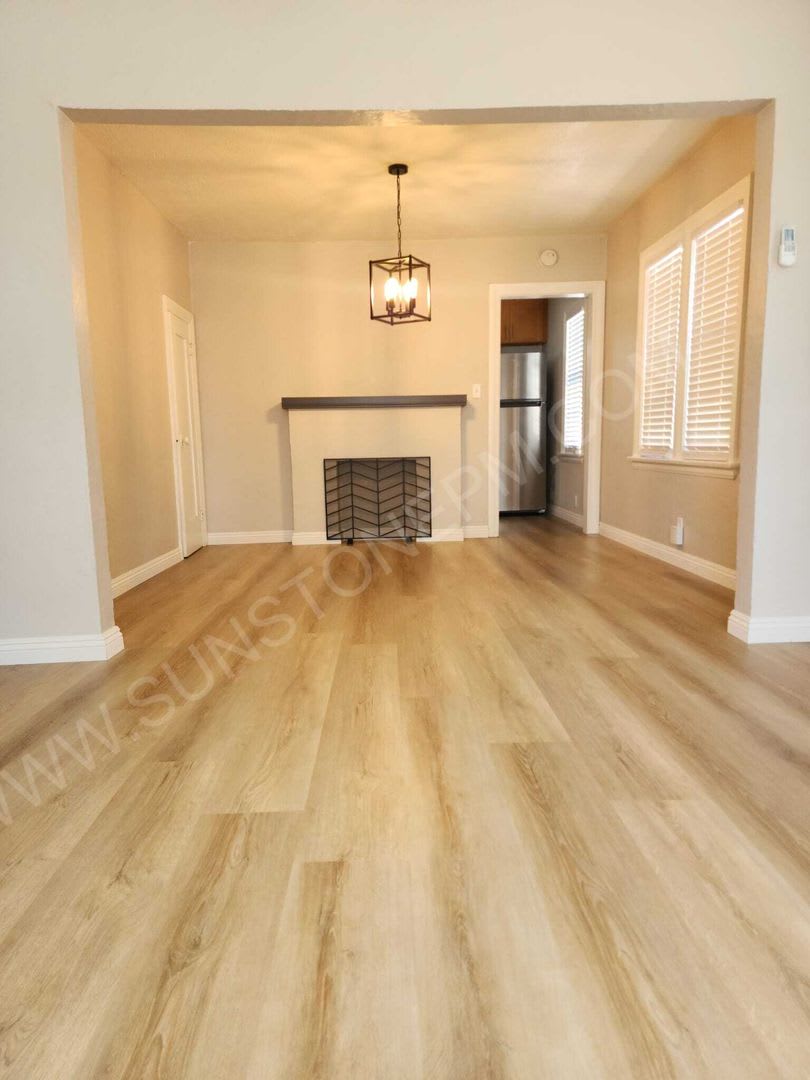 2 Bedroom 1 Bathroom – photo 4