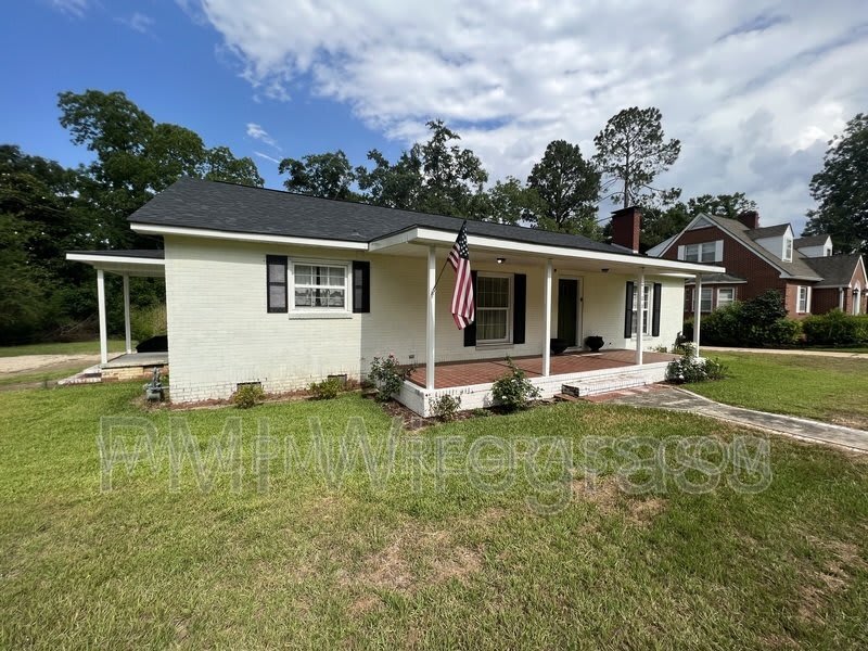 106 Highland Dr – photo 3