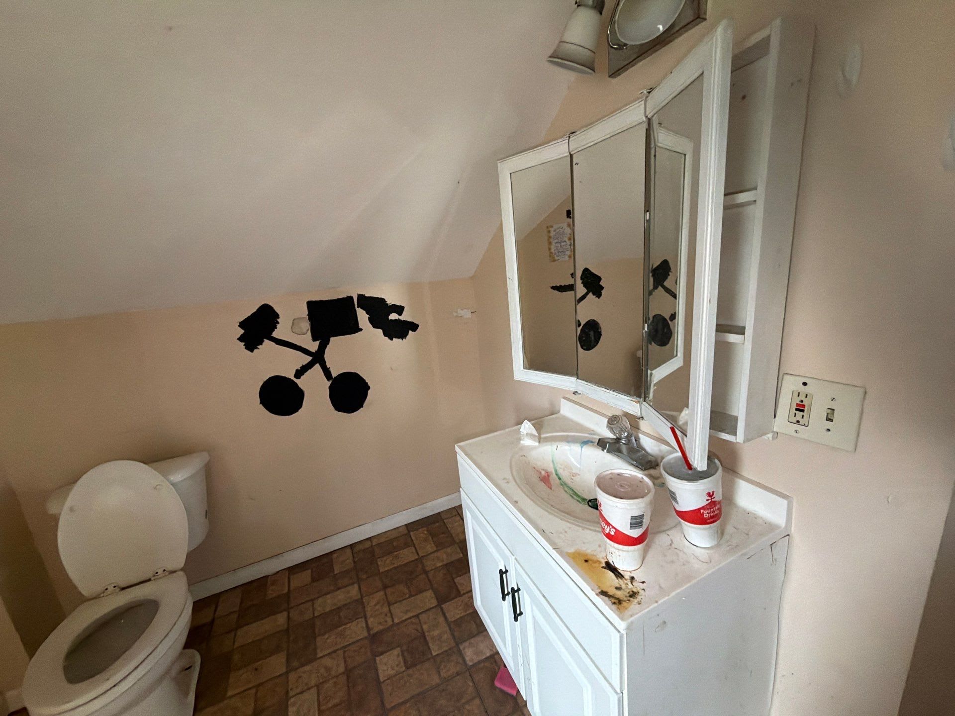 805 S Hickory St – photo 4