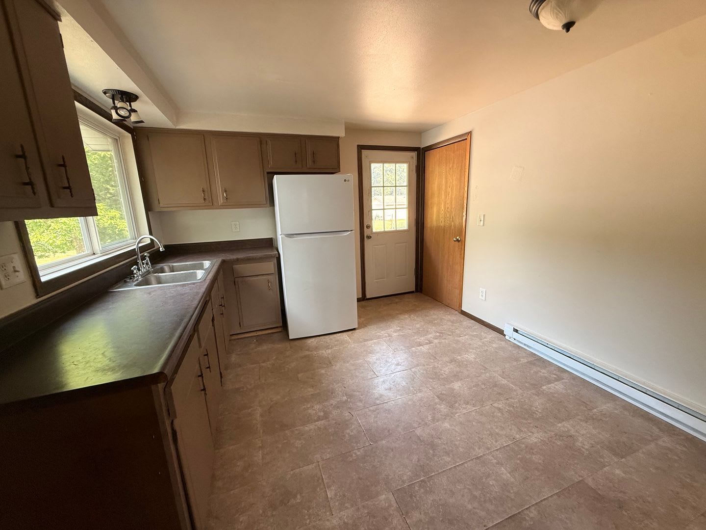 Two Bedroom Duplex – photo 2