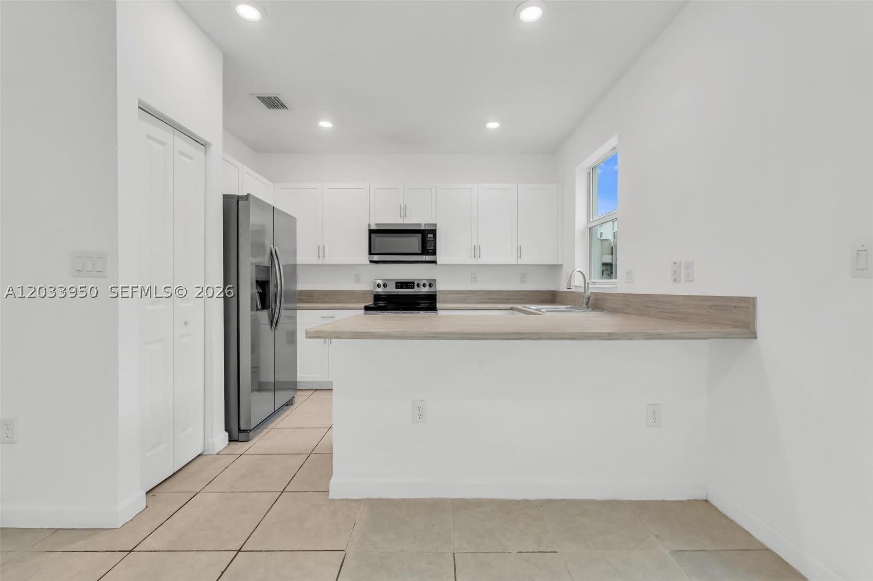 1791 SE 27th Ter – photo 4