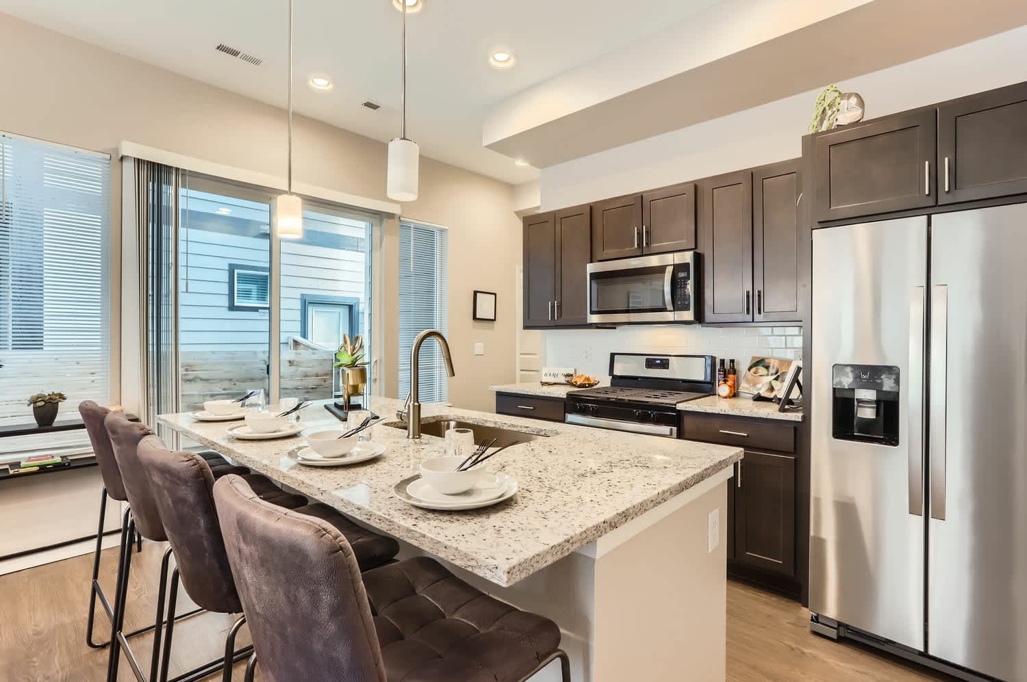 C2 Apartments – photo 1