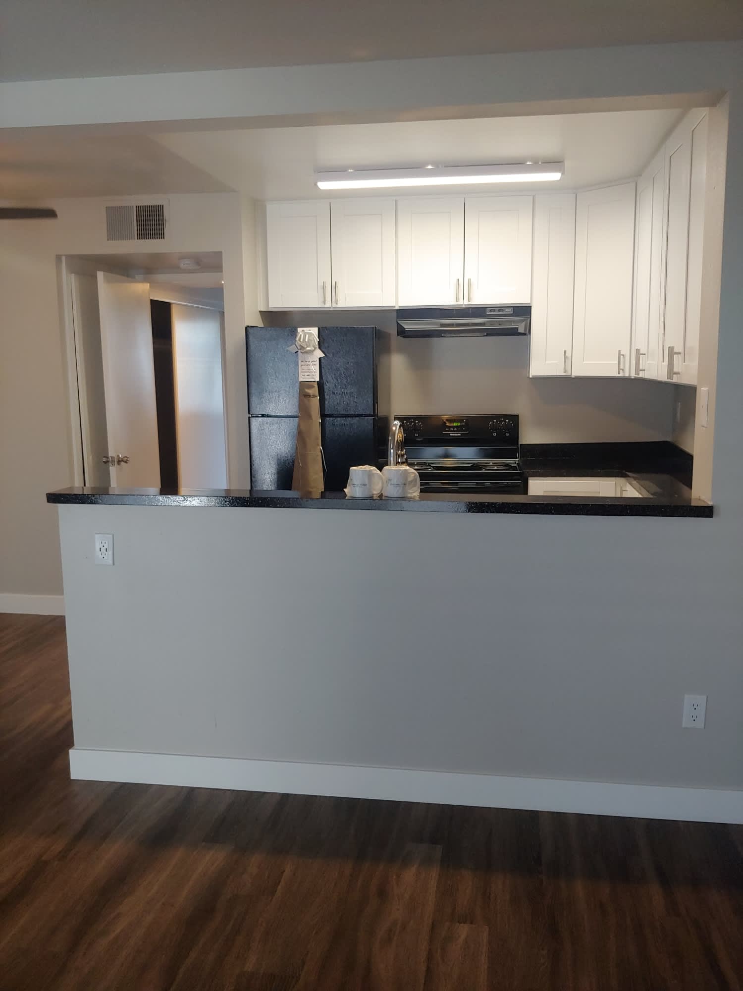 Parkway Village – photo 4