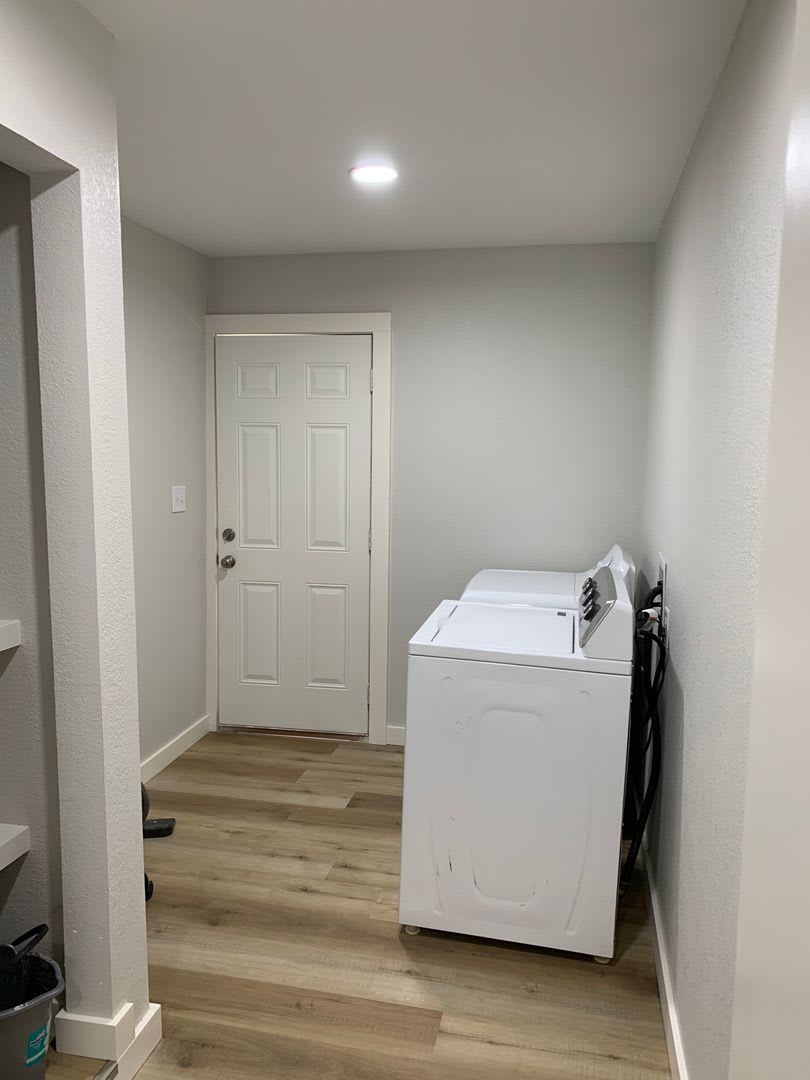 Showings can begin the first week of September – photo 4
