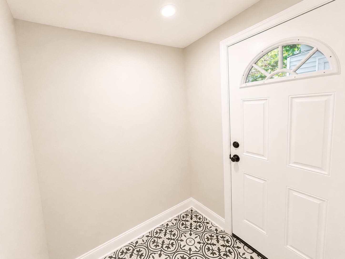 6534 North Lambert Street – photo 2