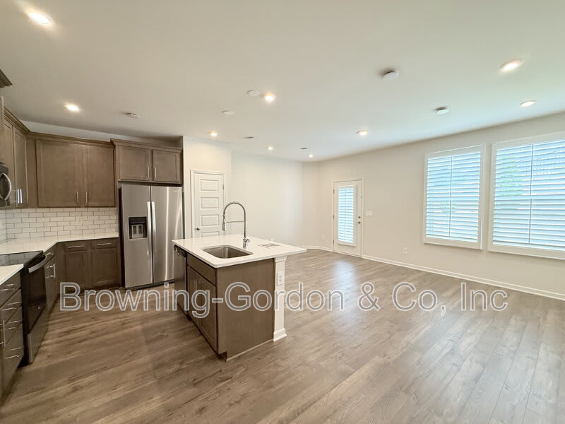 5088 Dayflower Drive – photo 4