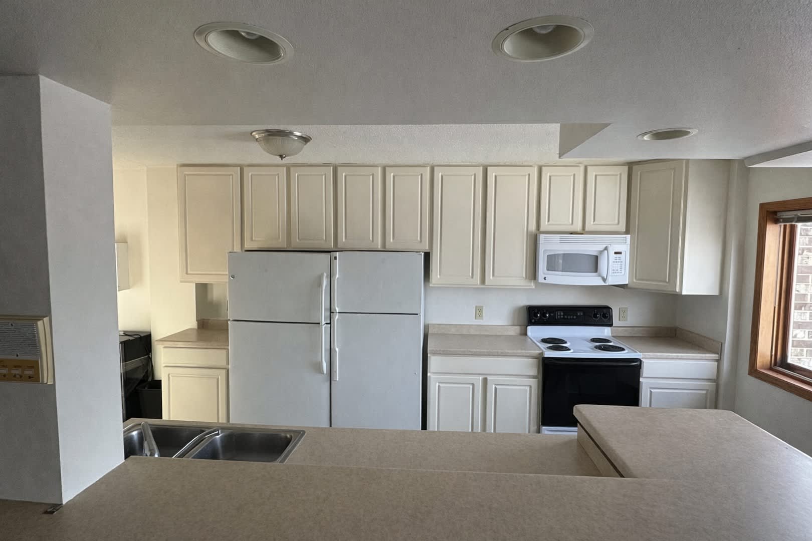 505 North Carroll Street – photo 4