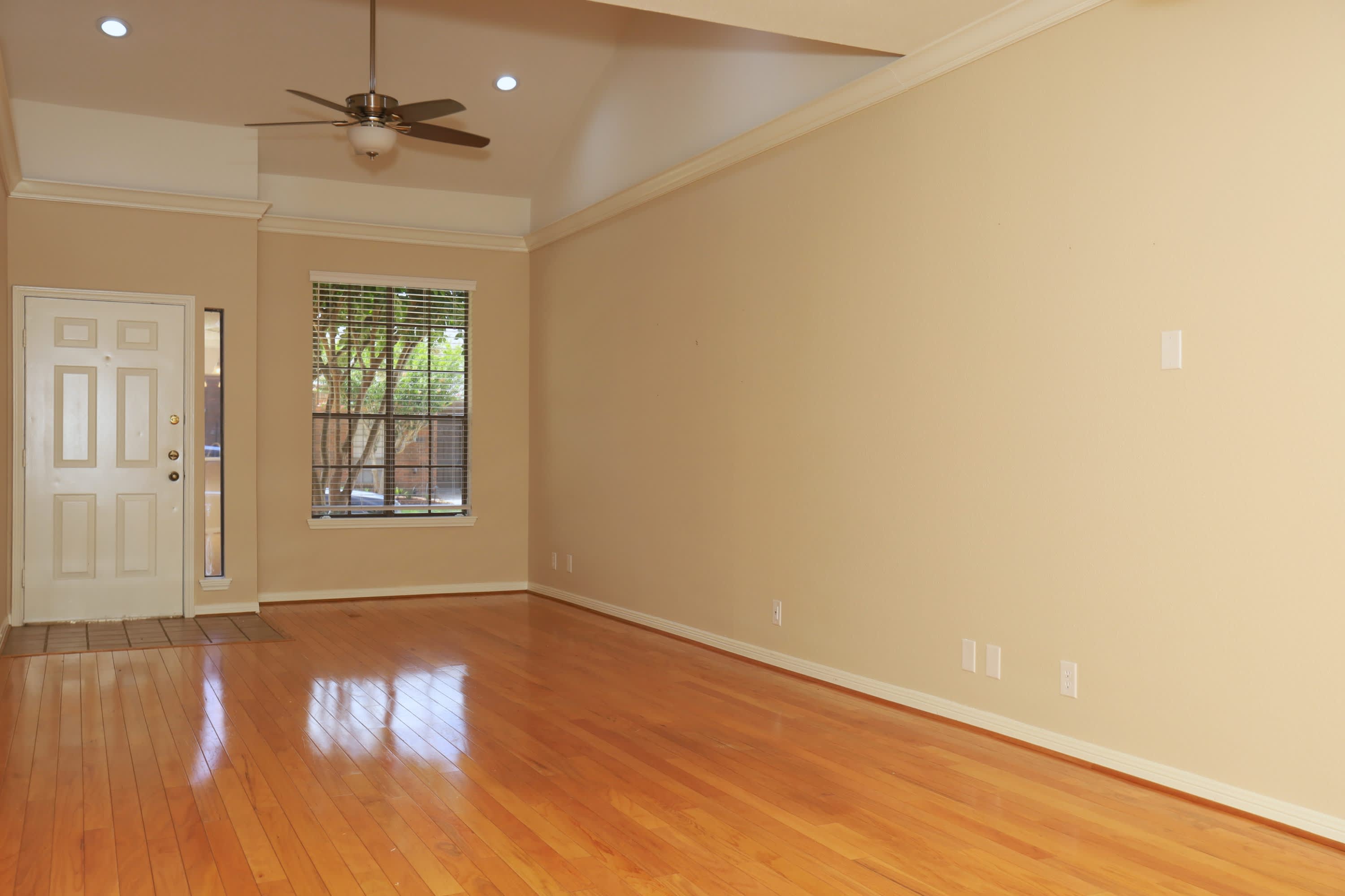 107 Manor Place TX – photo 3