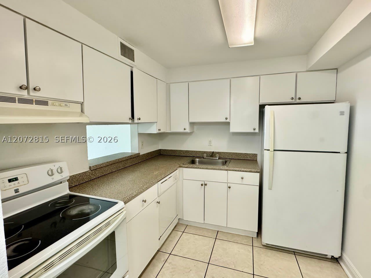 4800 NW 79th Ave – photo 3