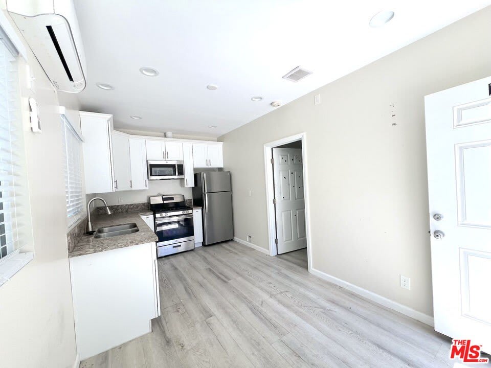 1830 S Gramercy Pl – photo 5