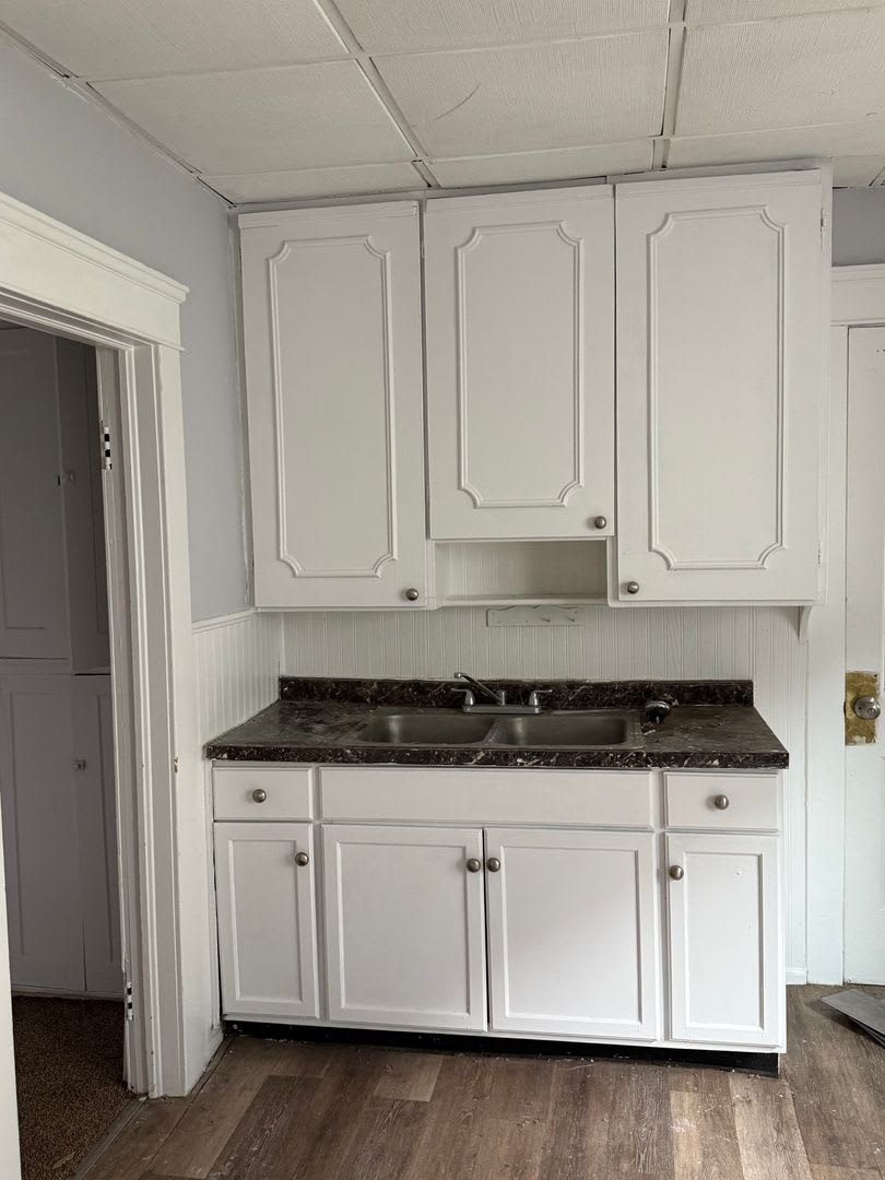 2bd Single Broadway/Harvard Section 8/Cash Pay/SECURITY DEPOSIT SPECIAL – photo 4