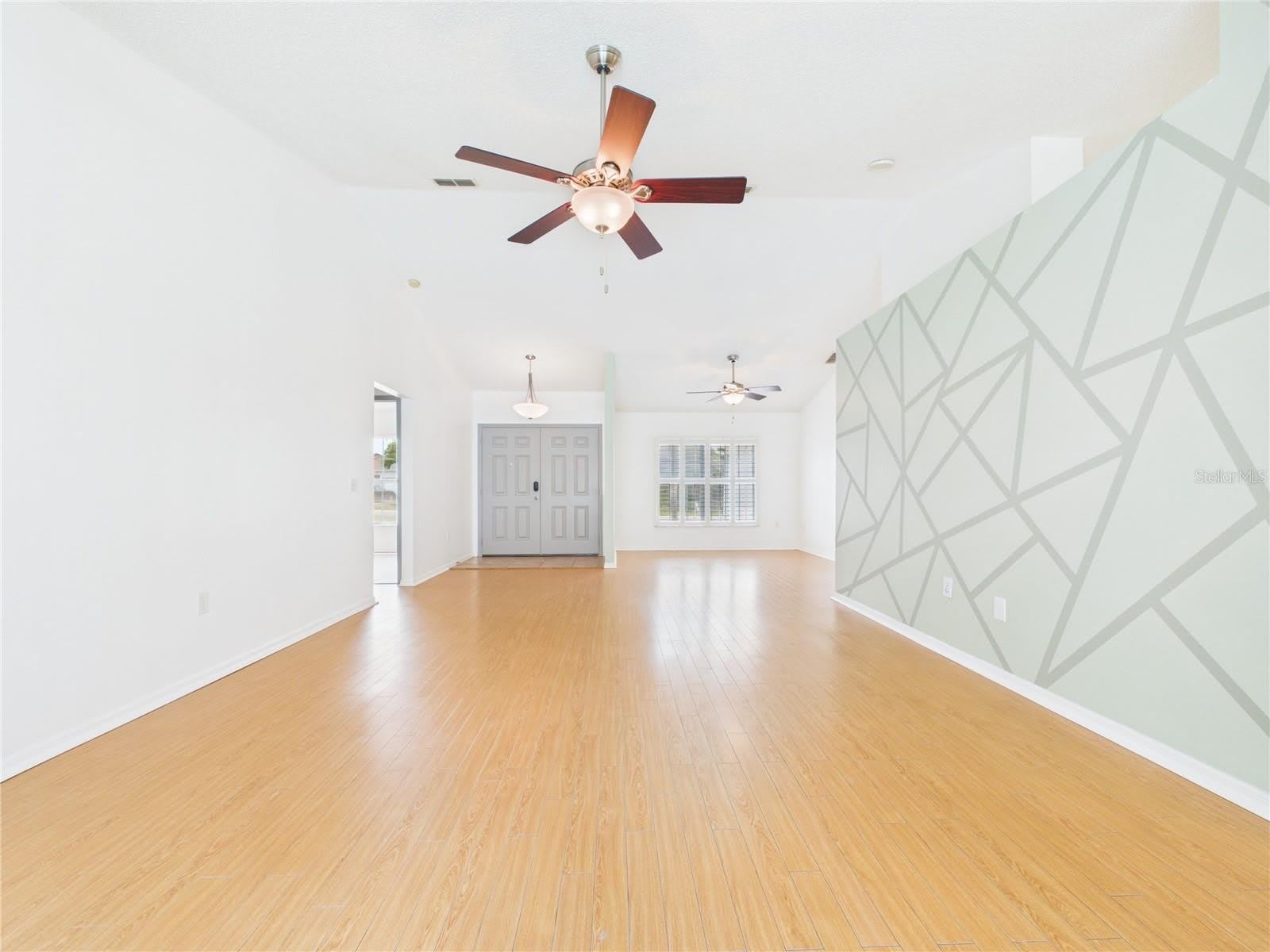 9434 HOLNWON Court – photo 5