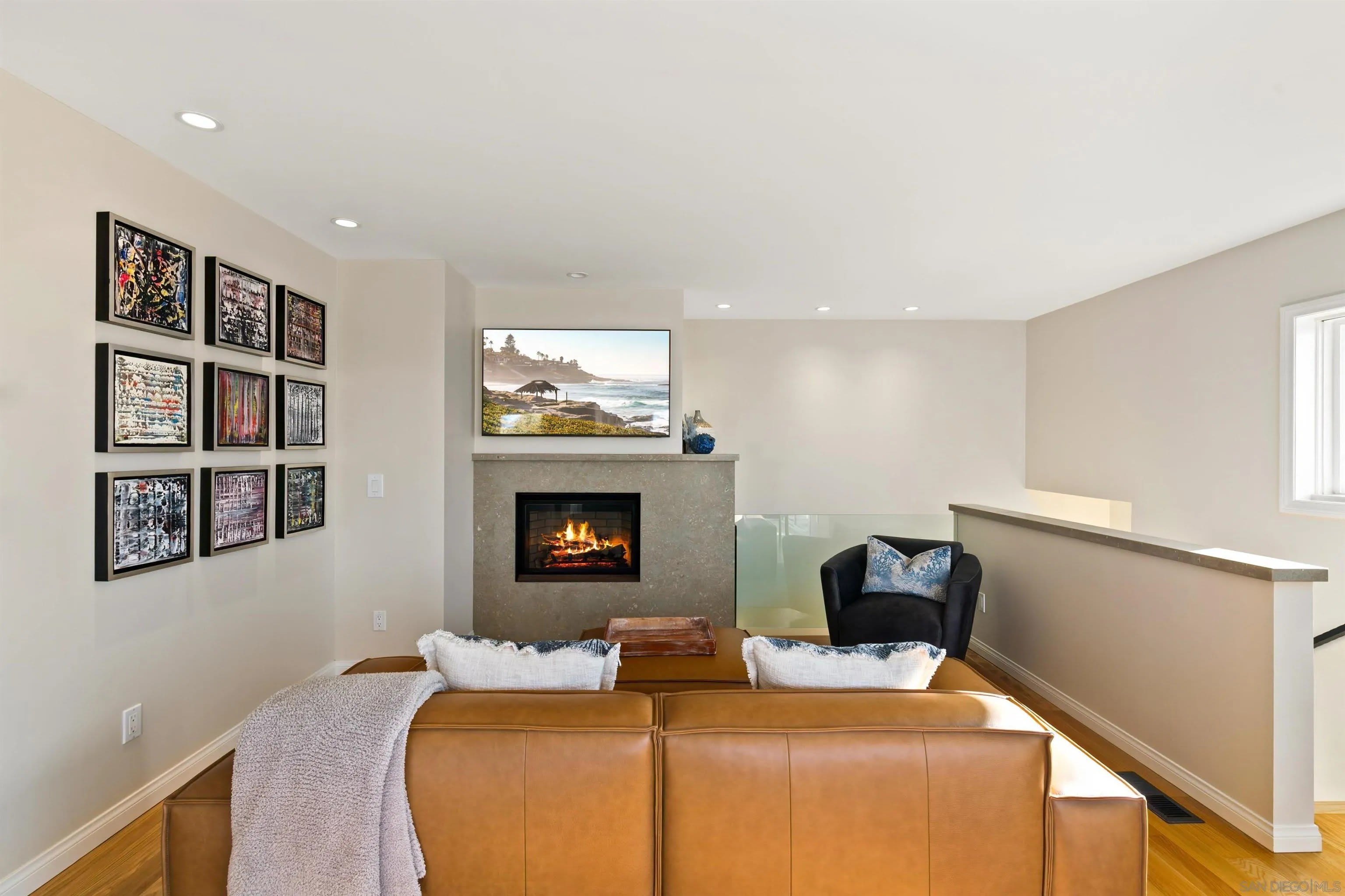 253 Gravilla Street – photo 4