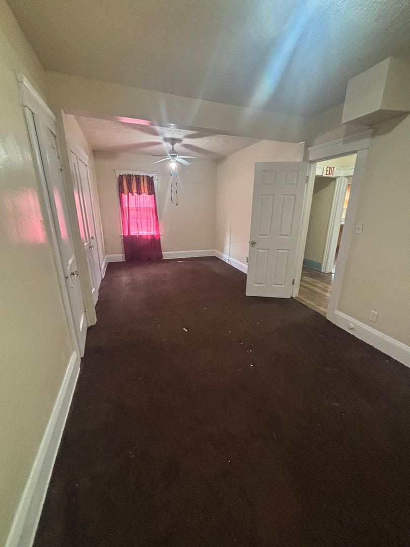 3bd Single Cash Pay/Section 8 – photo 5