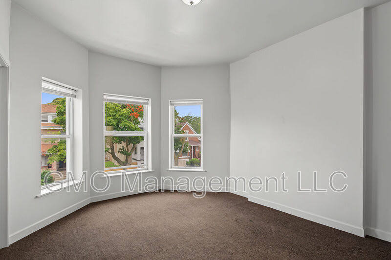 4341 W Gladys St – photo 4