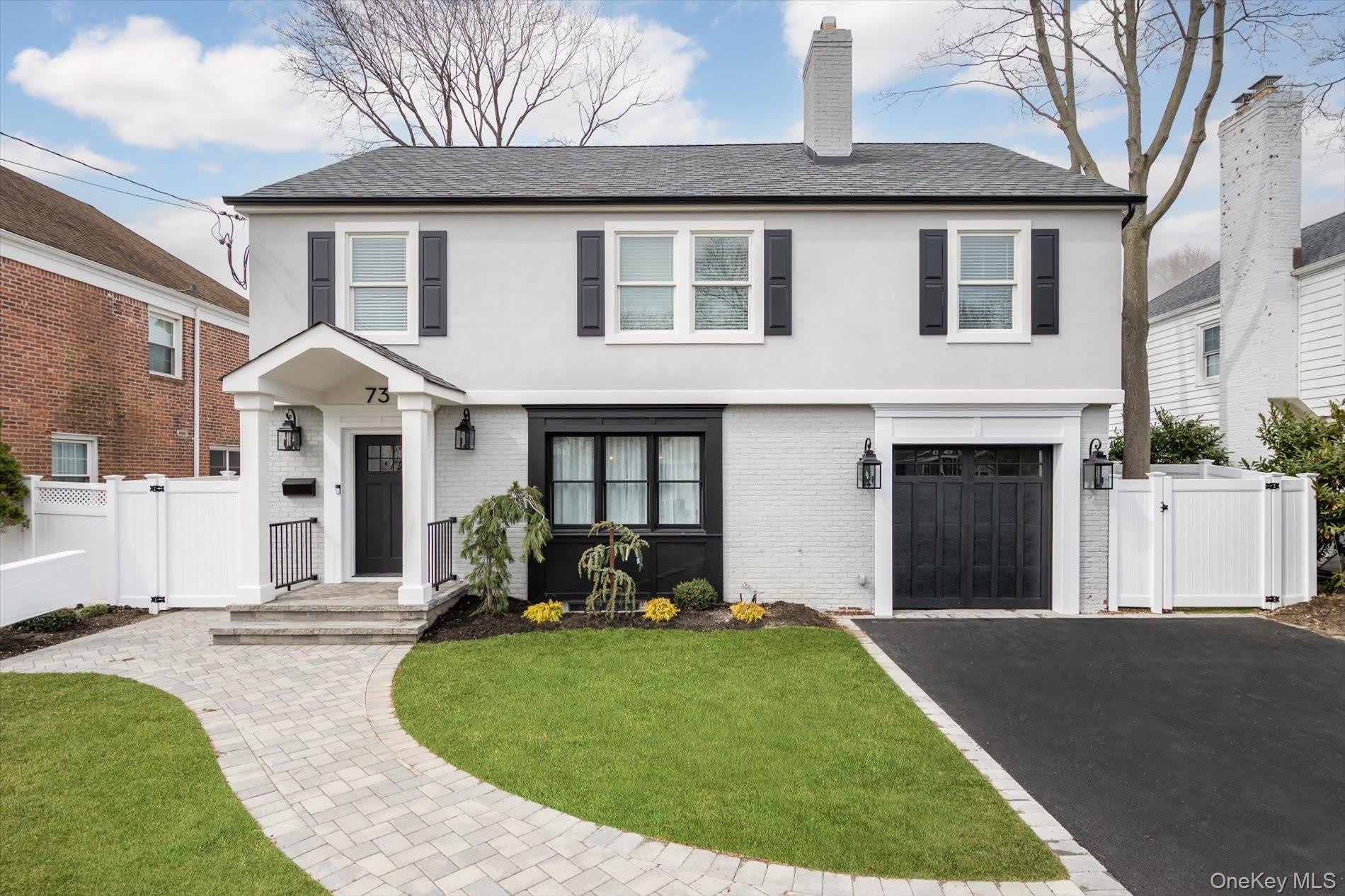 73 Stratford Road – photo 1