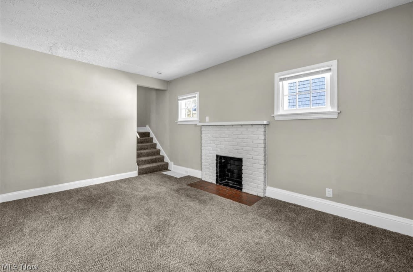 936 Selwyn Road – photo 4
