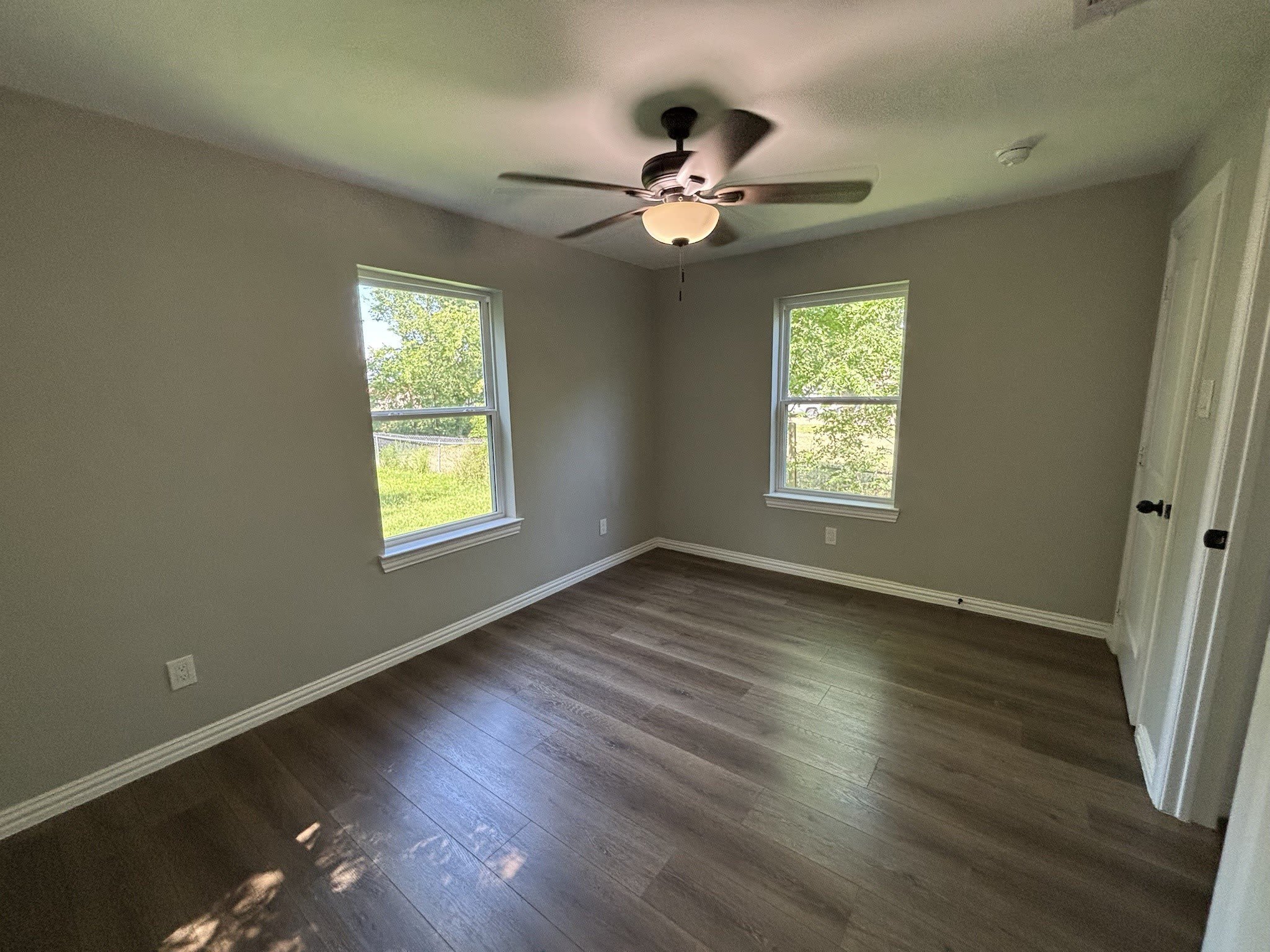 113 W Mt Vernon Street – photo 5