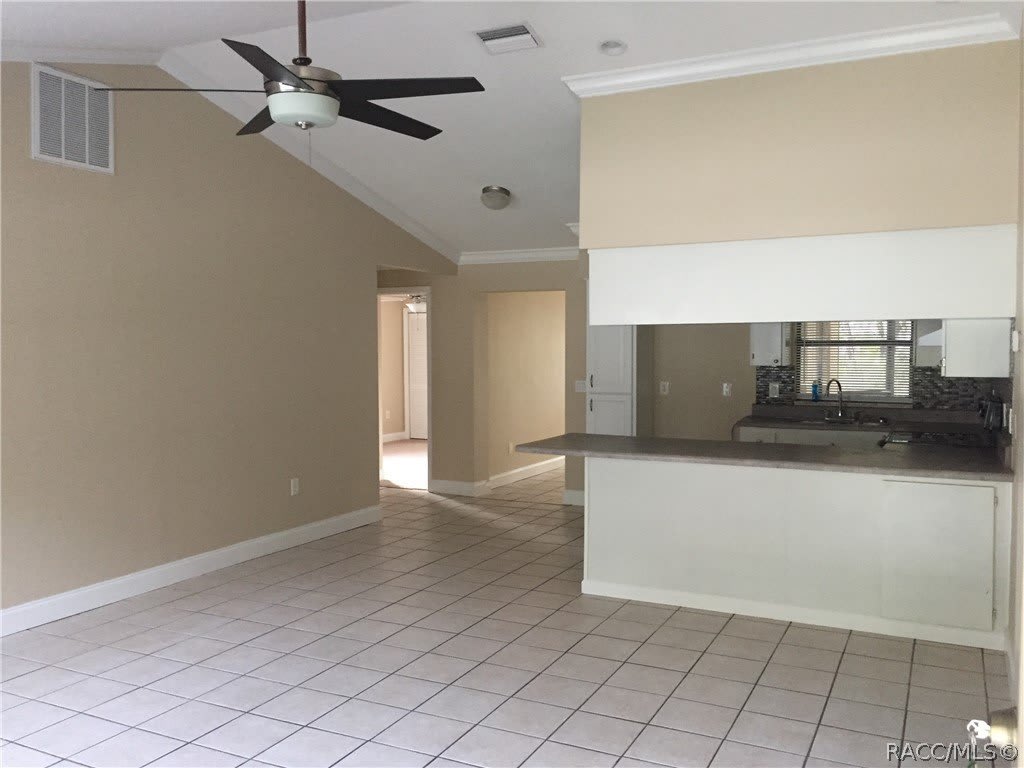740 N Charles Avenue – photo 3