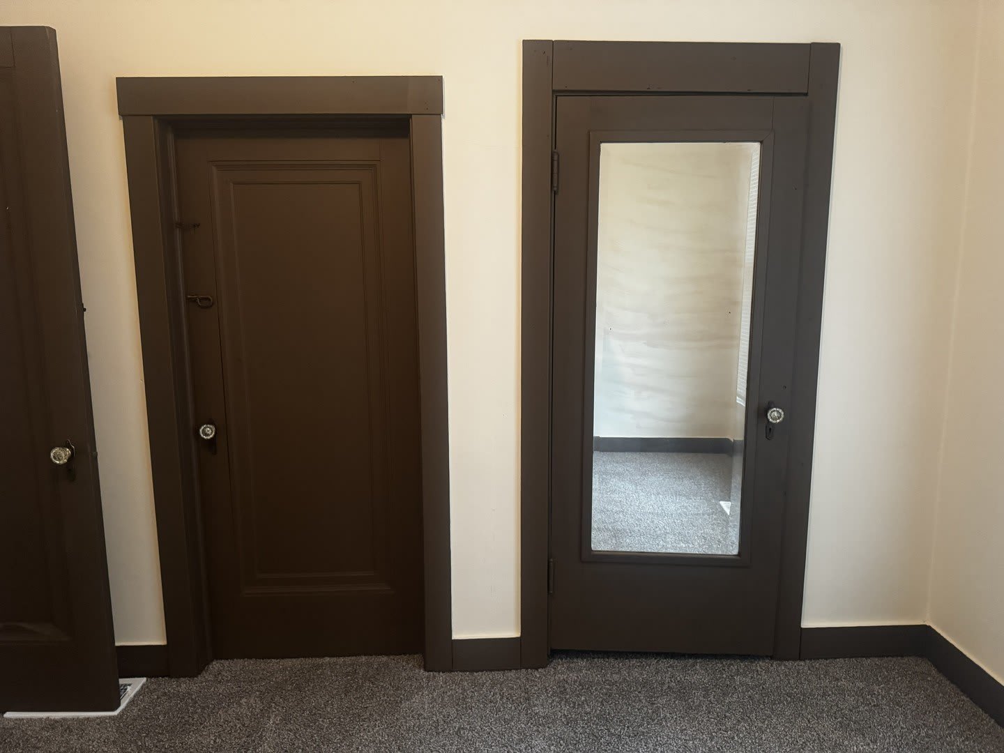 105 University Street – photo 5
