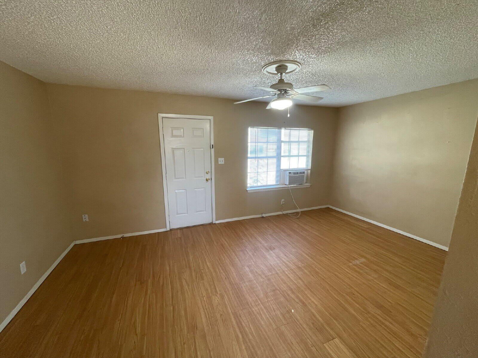2809 37th Street – photo 3