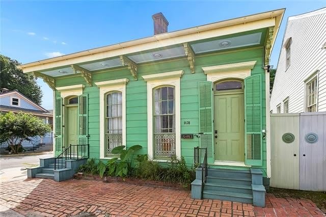 1438 MARAIS Street – photo 2