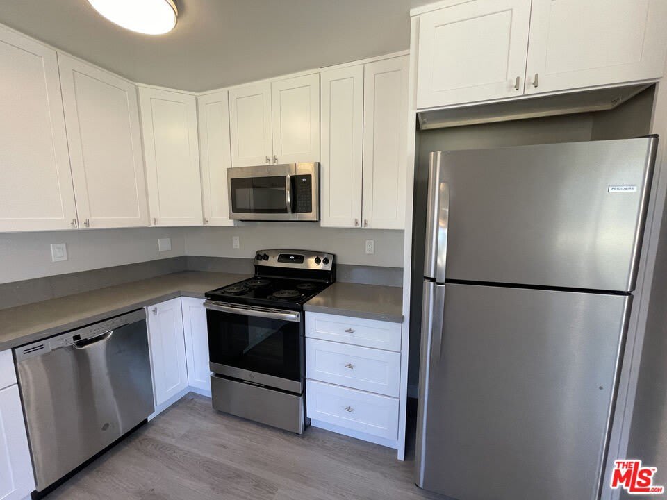 1830 Federal Ave – photo 5