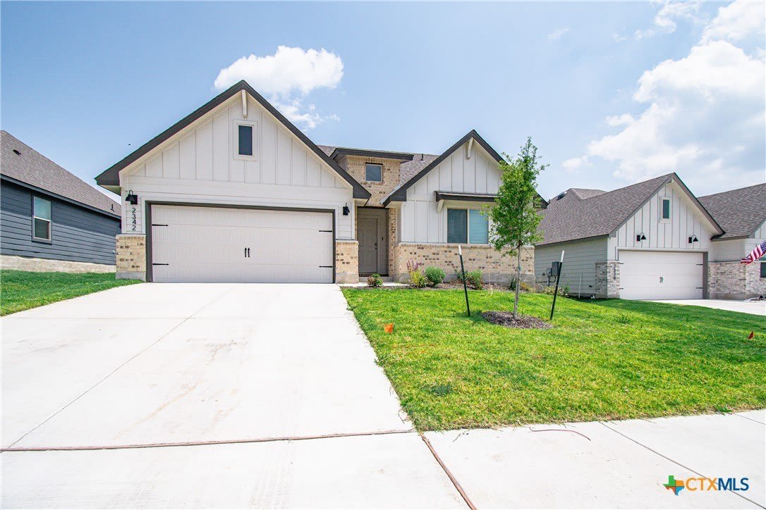 2342 Bee Creek Drive – photo 1