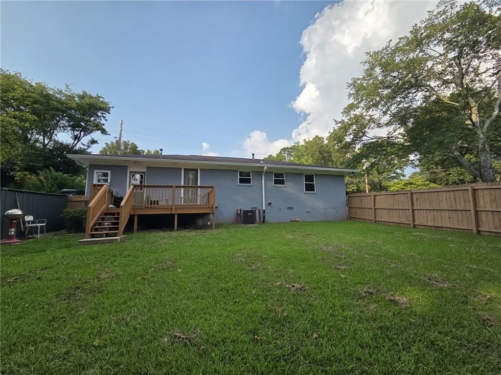 762 Lancelot Drive – photo 3