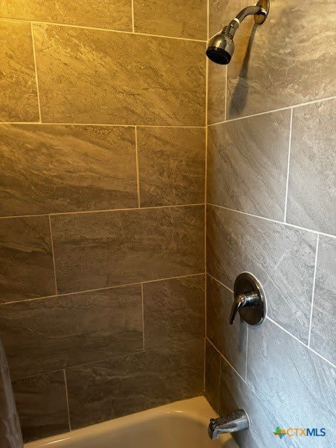 518 Newton Drive – photo 4