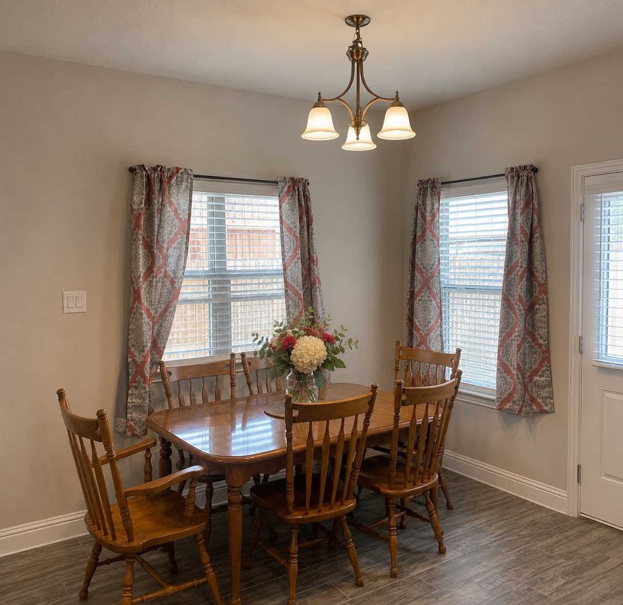 4002 Chesapeake Way – photo 3