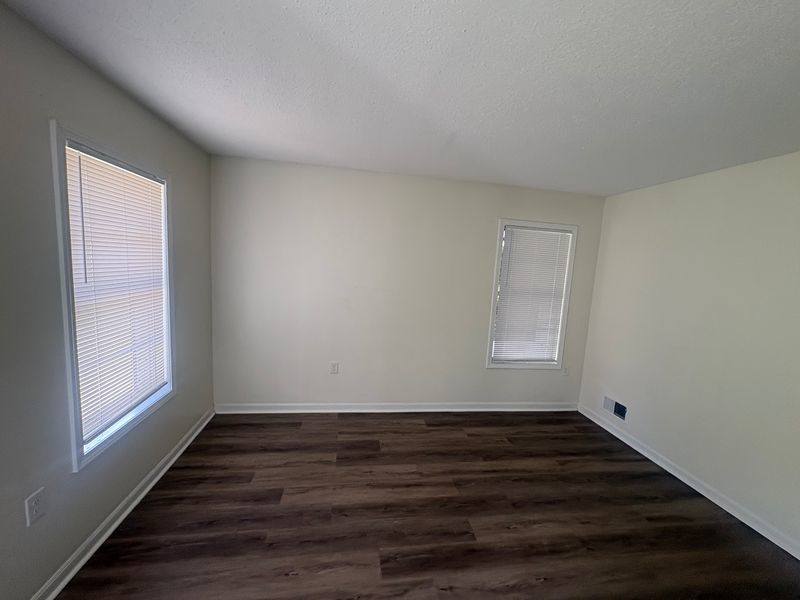 3201 Keystone Ave – photo 4