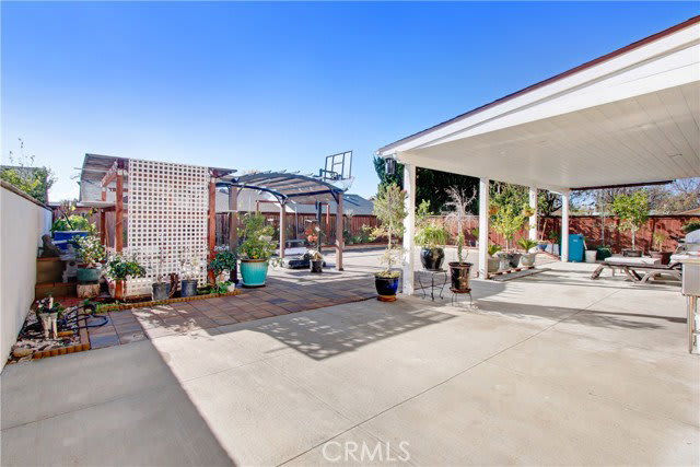 20724 Napa Street – photo 4