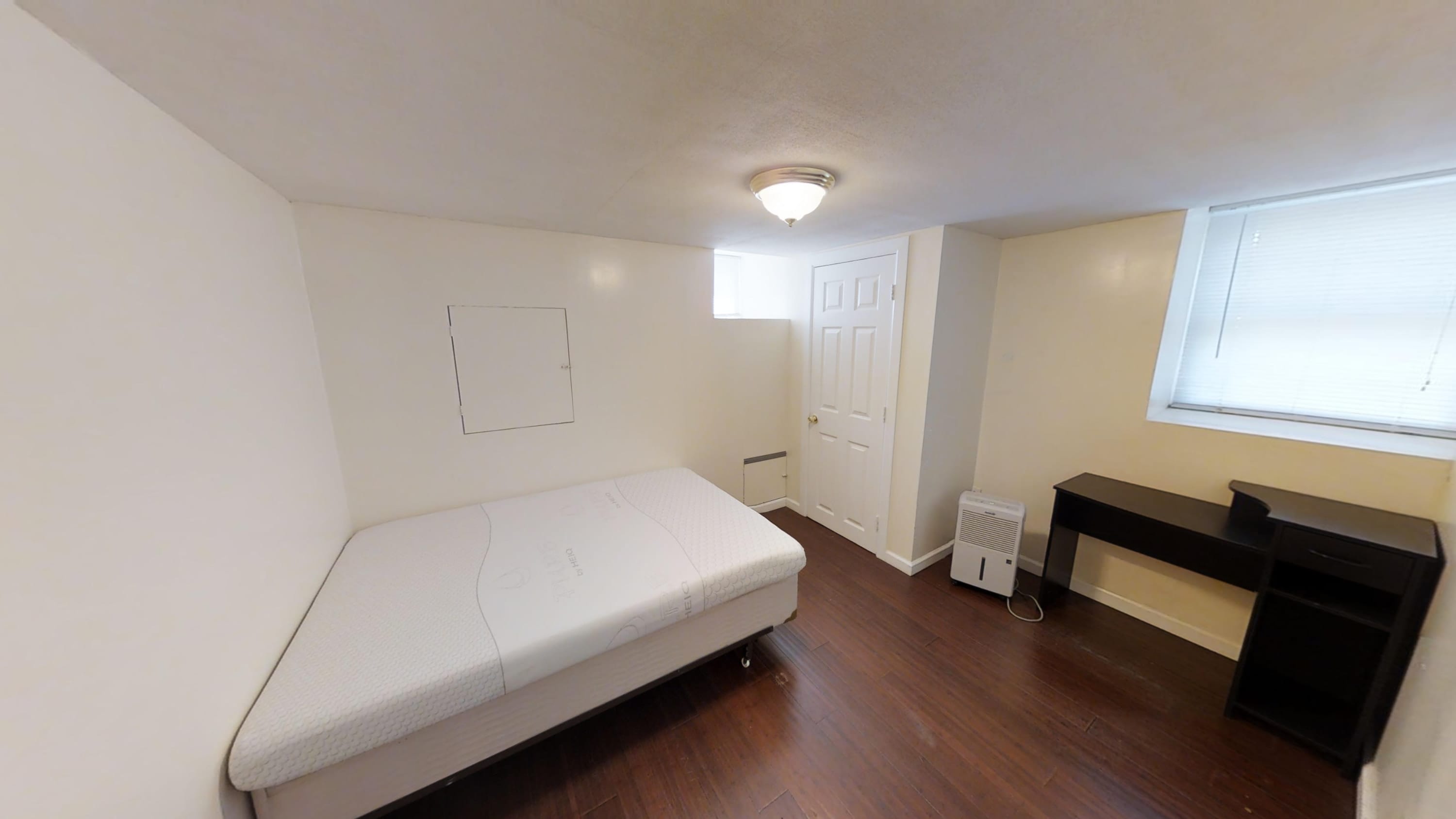 1005 E Colvin St Apt 2 – photo 5