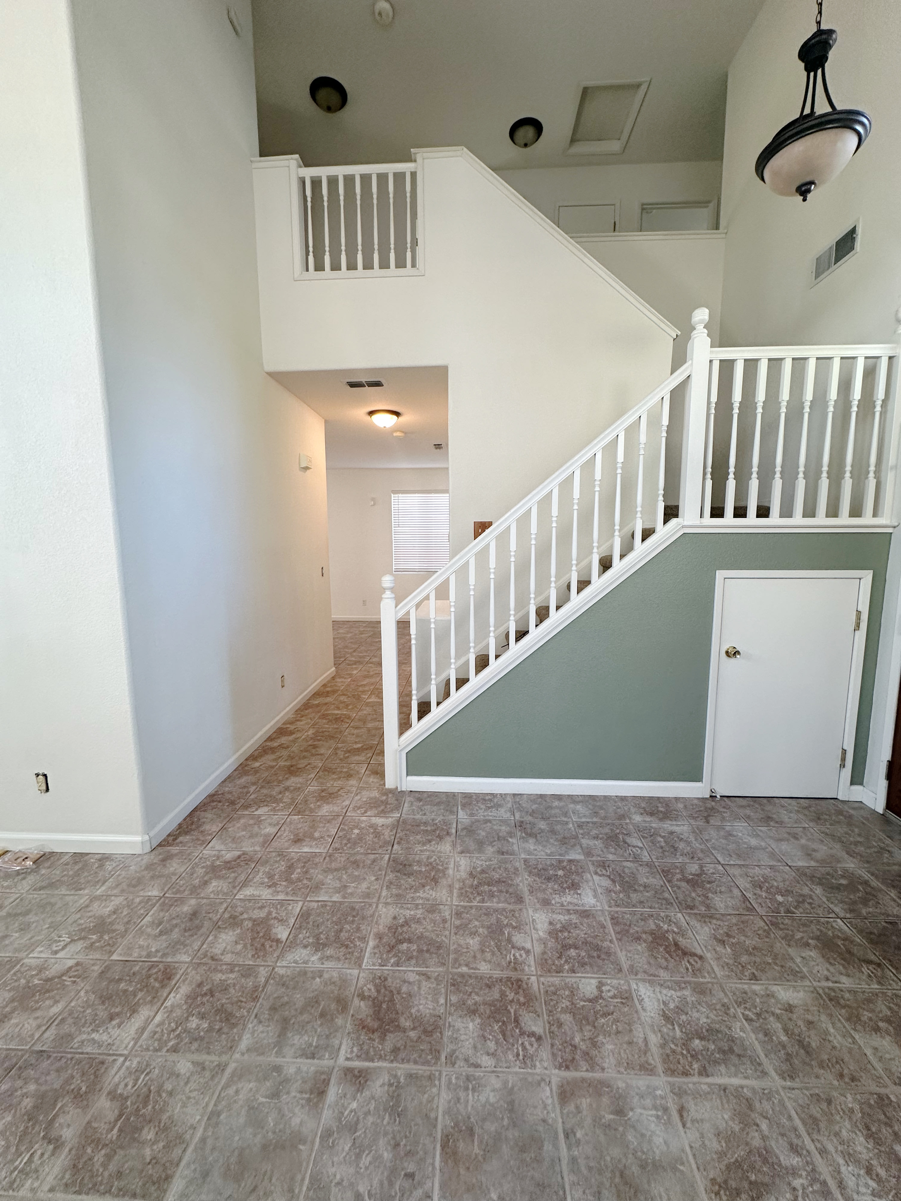 152 Oxburough Drive – photo 5