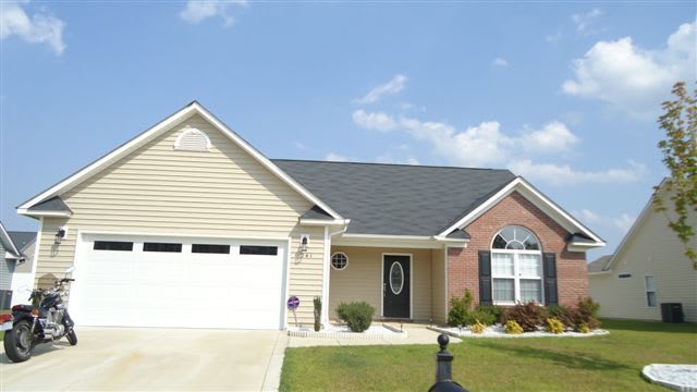 Beautiful 4 Bedroom Home – photo 1
